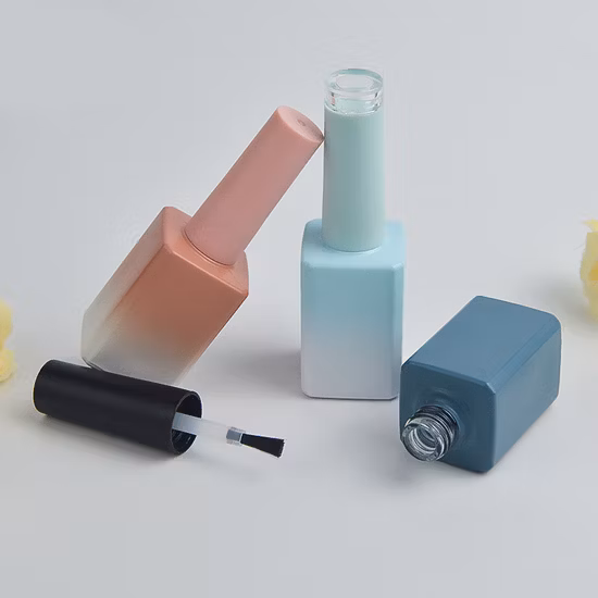 Bouteille de vernis à ongles en verre vide ronde de 15 ml de pulvérisation de couleur personnalisée
