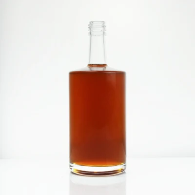 Bouteilles en verre d'alcool de haute qualité 50 ml 100 mi 500 mi 700 ml 750 ml pour spiritueux liqueur whisky